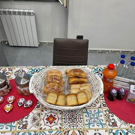 La Casa Di Adele Apartment Napoli Bagian luar foto