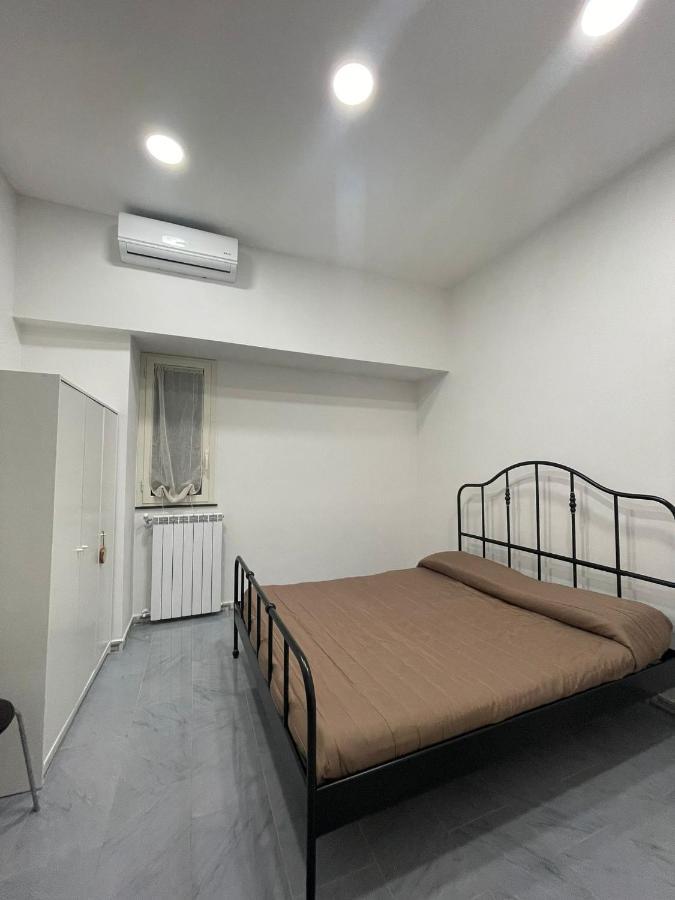 La Casa Di Adele Apartment Napoli Bagian luar foto